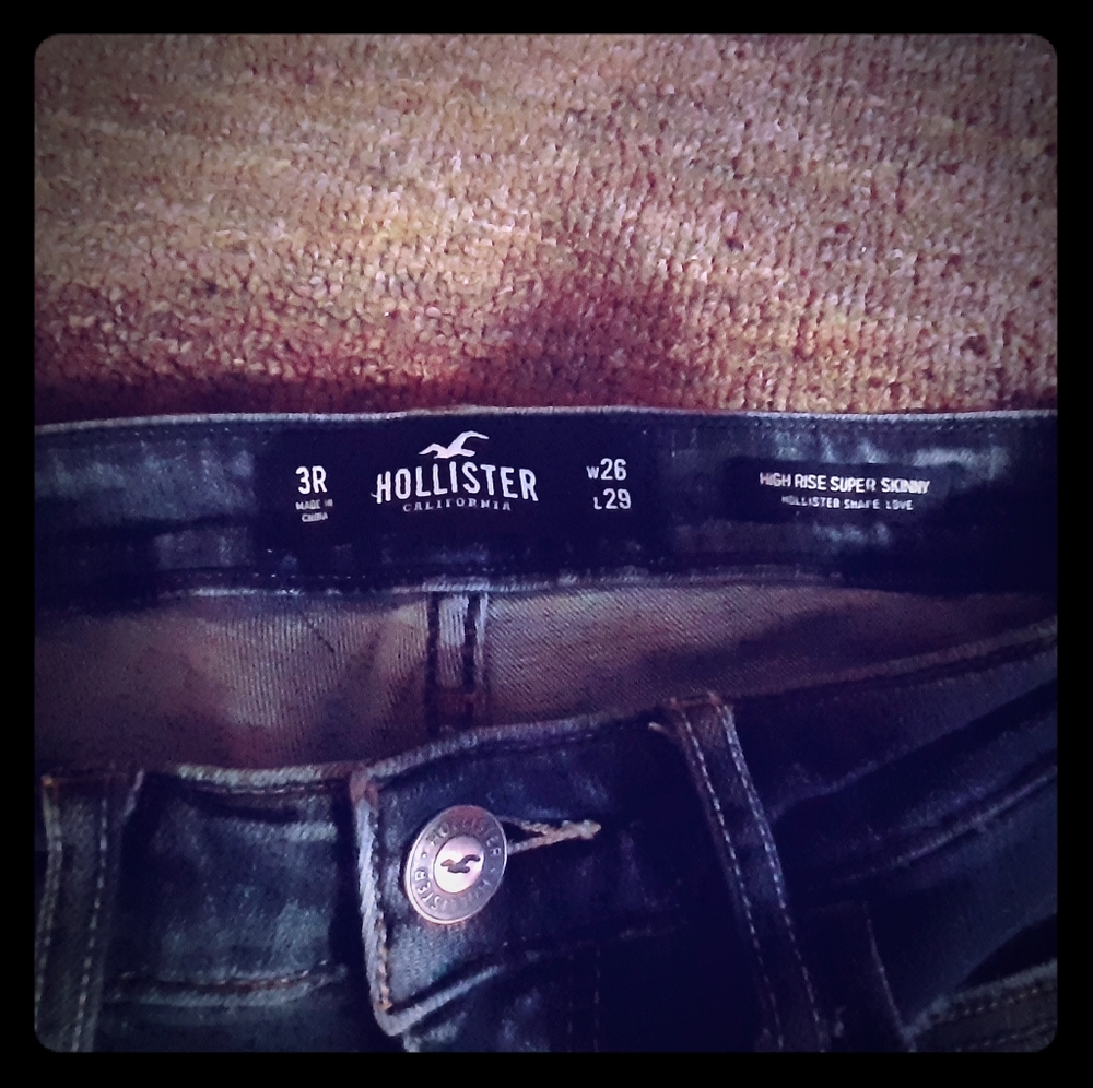 Very high waisted Hollister Jeans
